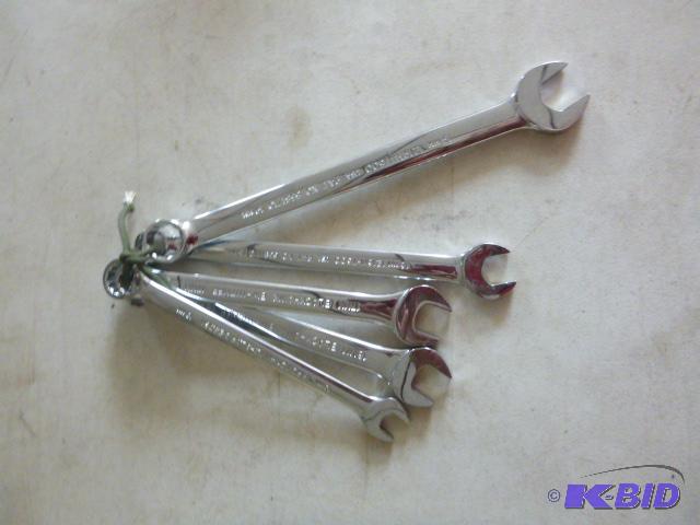 lot 125 image: 5 Metric Wrenches 13 mm to 19 mm...