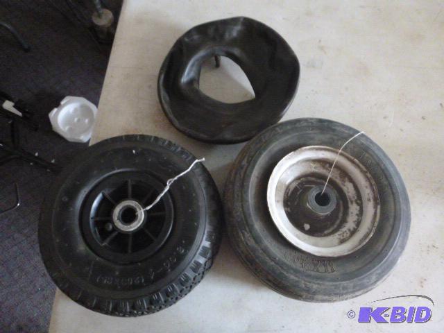 lot 156 image: 2 Small Tires 3.00-4 and 11X4.00-5 - with ext...
