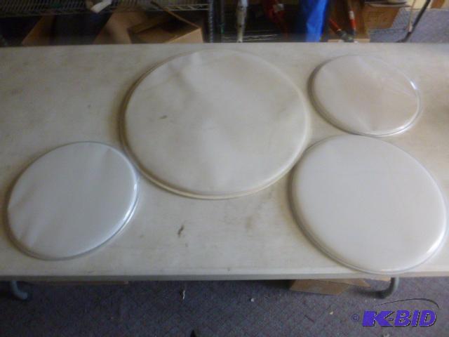 lot 22 image: 4 Miscellaneous Drum Skins Various sizes...