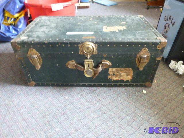 lot 241 image: Vintage Trunk Approximately 11 12" X 31...