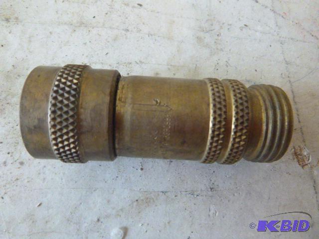 lot 250 image: Brass Water Connector ...