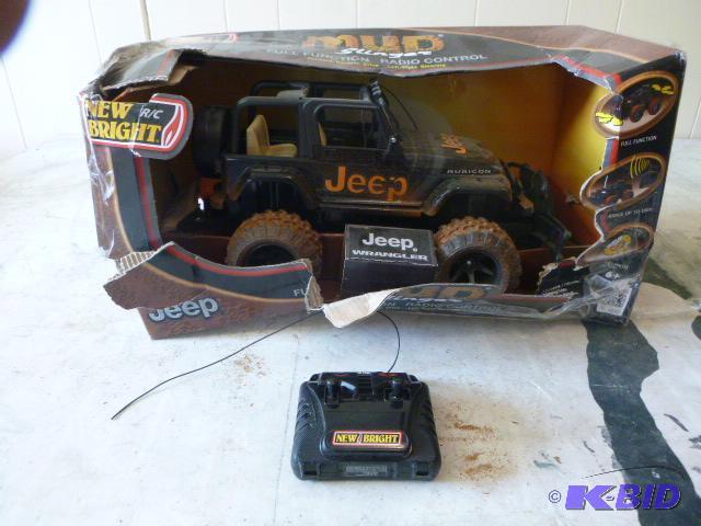 lot 278 image: RC New Bright Jeep Consignor states it works...