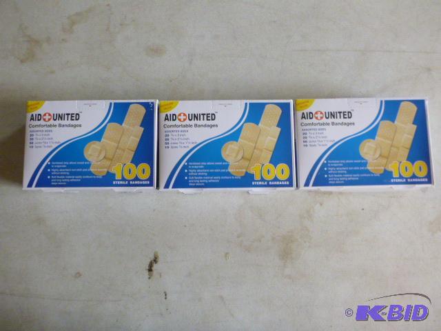 lot 41 image: 3 Boxes of Aid United Comfortable Bandages 10...