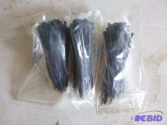 lot 79 image: 3 Packs of 5" Cable Ties Approximately 1...