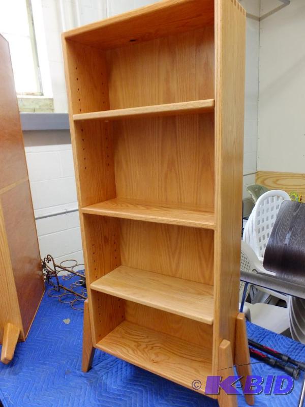 Standing Shelf Unit