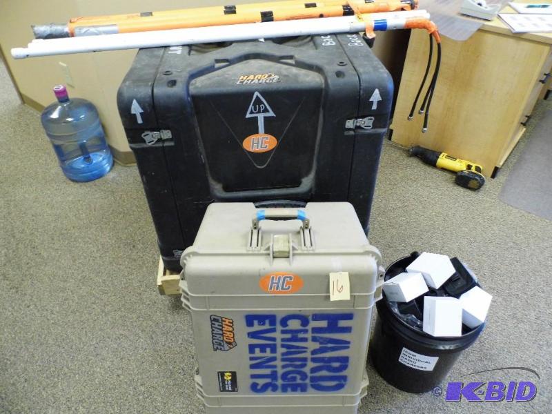 lot 16 image: Icom 3 Channel Radio Set Up