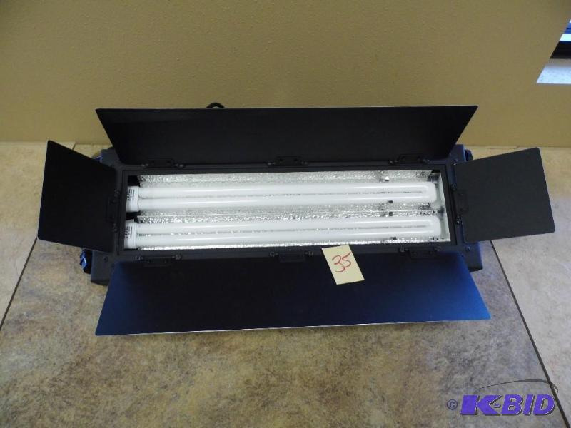 lot 35 image: FloLight Radio Control Fluorescent Light