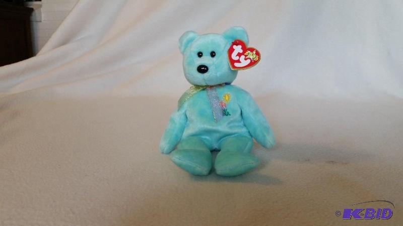 lot 47 image: 2000 Ariel