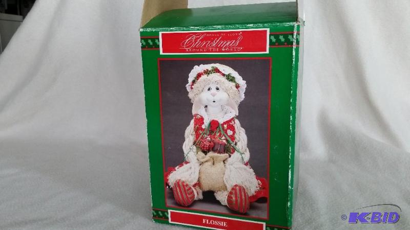 lot 83 image: House of Lloyd Decor Rabbit
