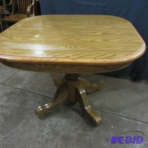 Round Oak Dine Table