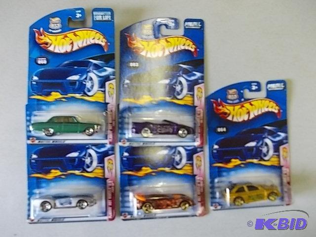 Complete Set Of 5- Flamin Hot Series...