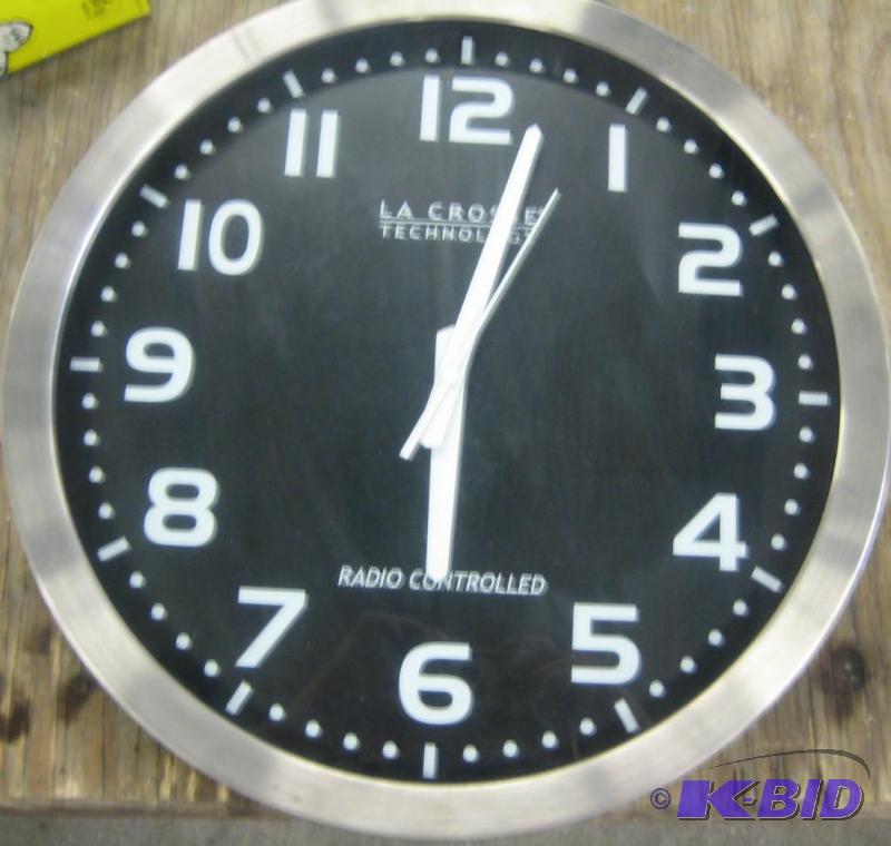La Crosse Radio Controlled Clock