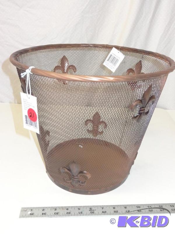 Metal fleur de lis waste basket....