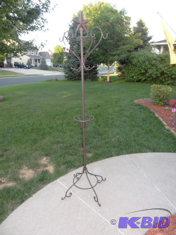 Wrought iron star coat rack....