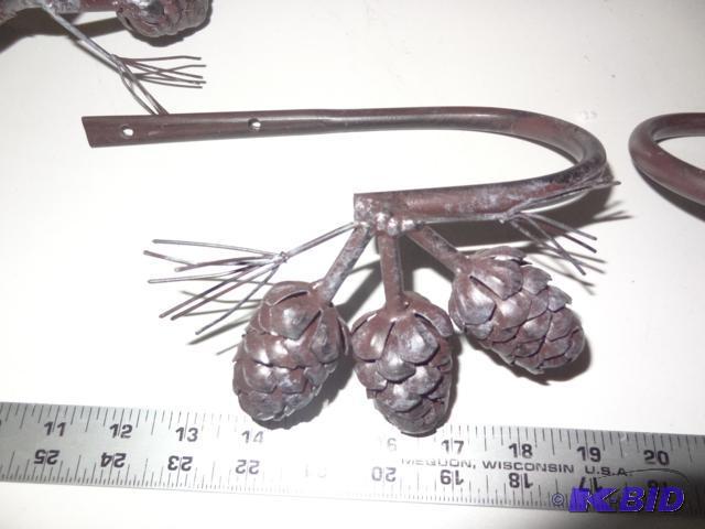 Pine cone curtain rod and tie back set, rod e...