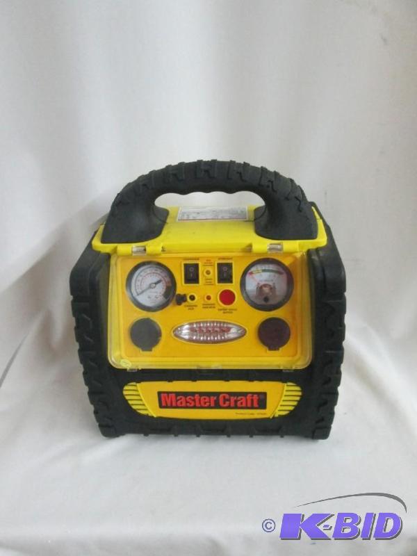 lot 19 image: Master Craft 5-in-1 Power Station