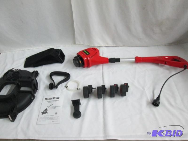 lot 29 image: Master Craft Convertible Electric Trimmer & Edger