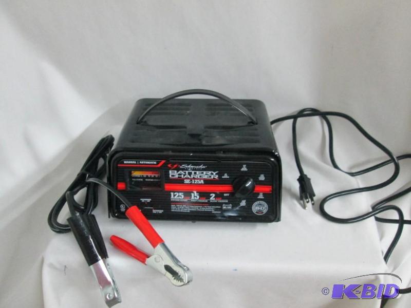 lot 42 image: Schumacher 125152 Amp Auto Battery Charger
