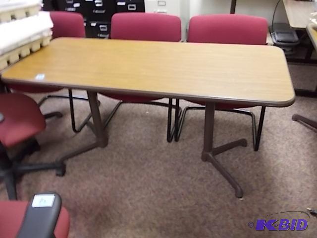 lot 20 image: 5x2 Work Table...