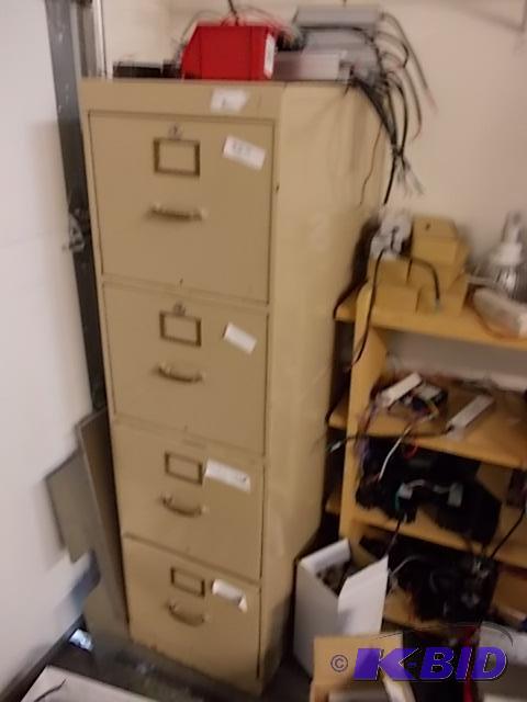 lot 43 image: Tan 4-Drawer File...