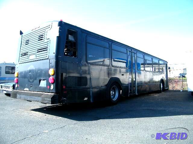 1988 Gill Bus - VIN 15GCD0914J1082476 - Plate...