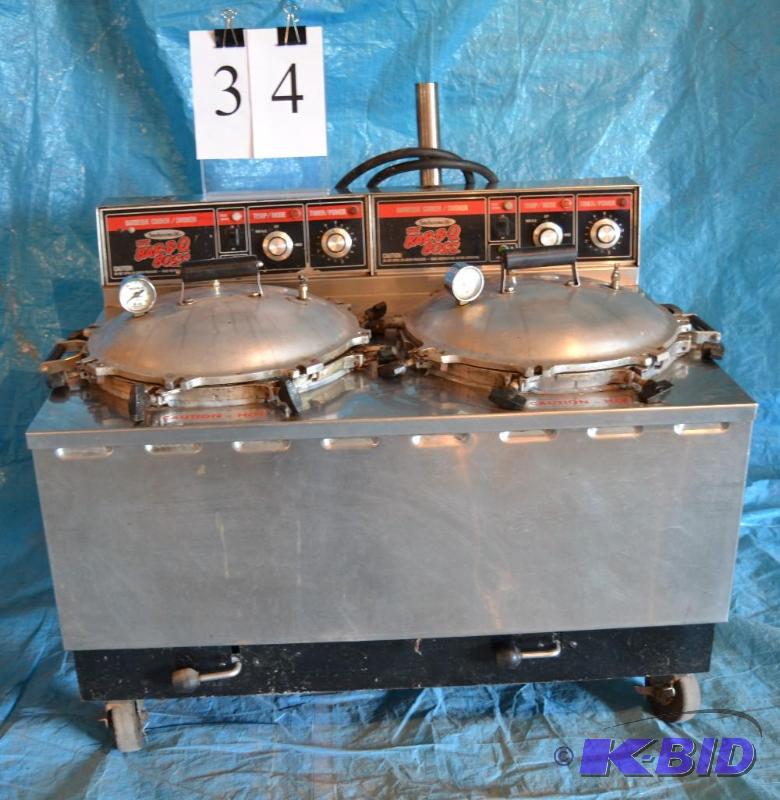 lot 5 image: Smoke-O-roma smoker