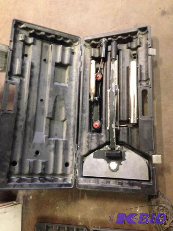 lot 3 image: Carpet Stretcher and Poles Crane Cutter CO. #...