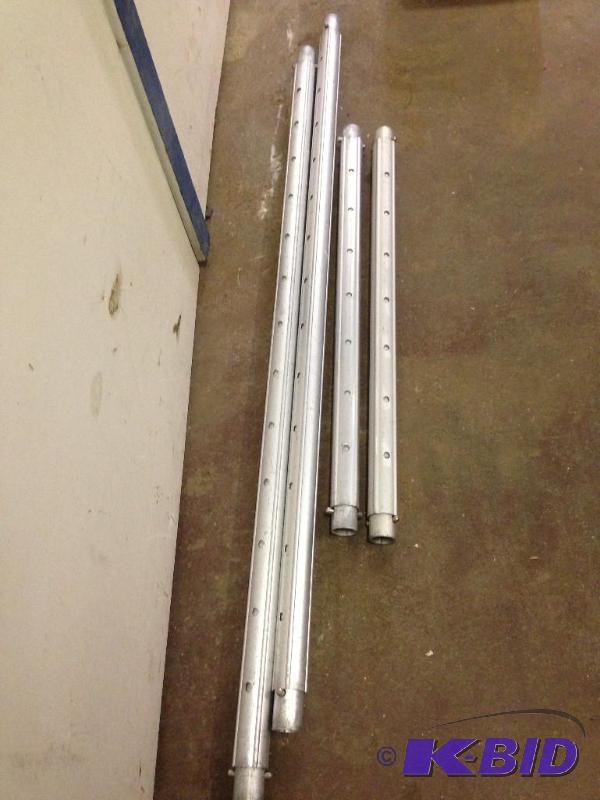 lot 4 image: Carpet Stretcher TUBES only ALUMINUM (2) 3-5...