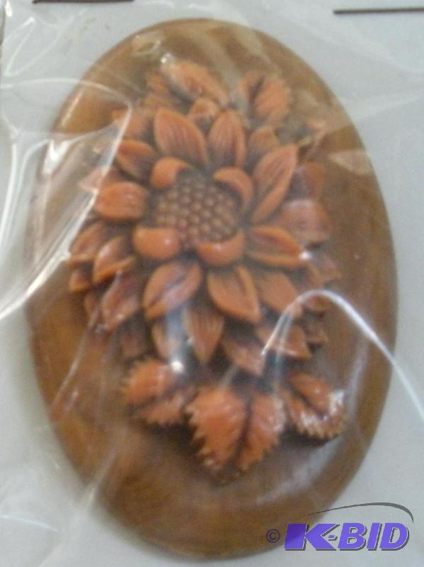 Wooden Pin (Broach)