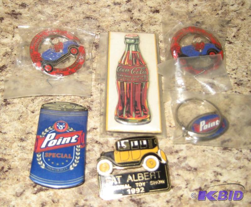 Advertising Buttons and Pins