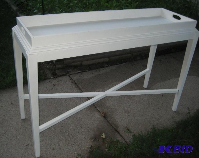 White Shabby Chic Table