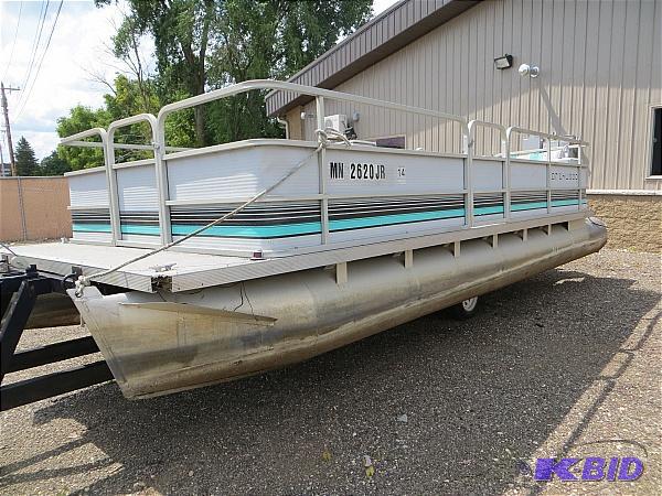 lot 2 image: 1992&nbspNorthwoods&nbsp21 Pontoon. Pontoo...