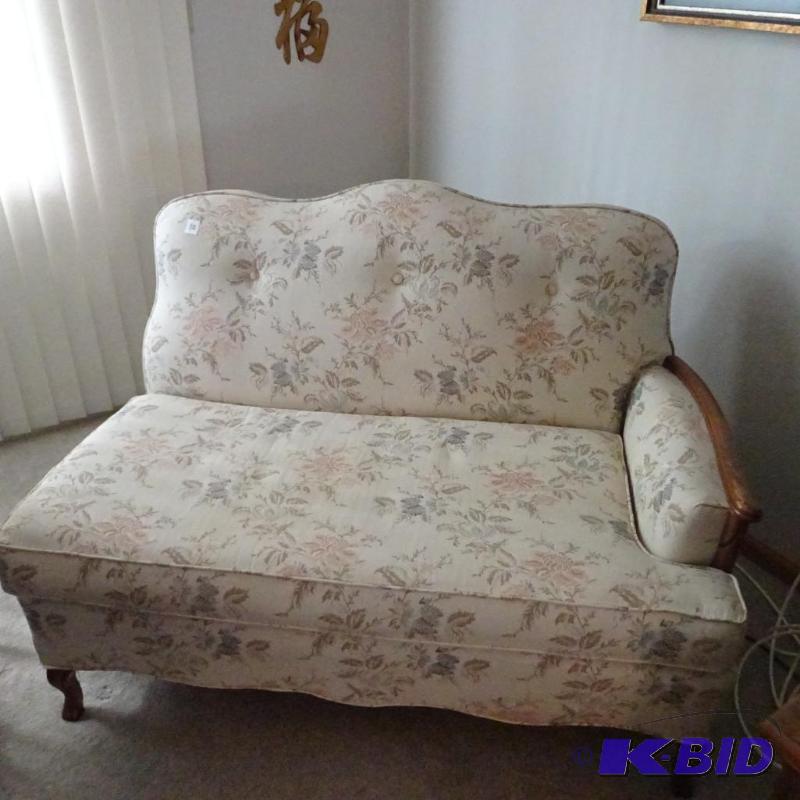 lot 10 image: Vintage love seat. Wood frame. Fabric is in g...