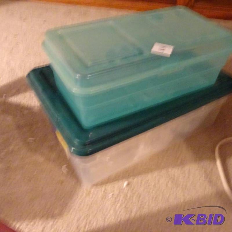 lot 117 image: 2 small plastic bins...
