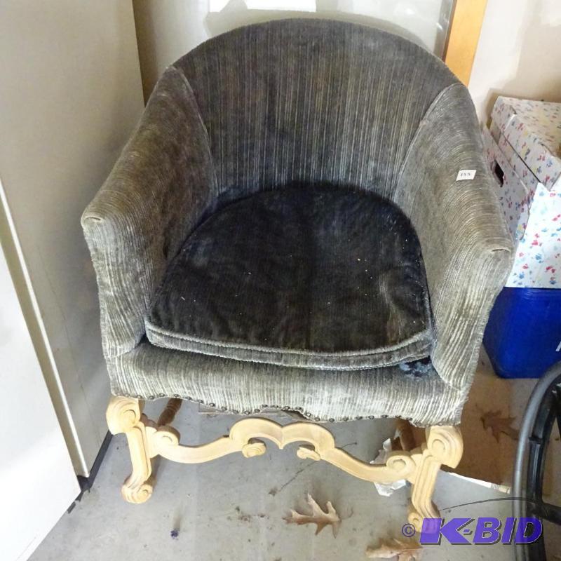 lot 135 image: Vintage wood framed chair...