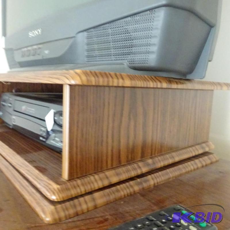 lot 63 image: TV turn table. 23x16x7...