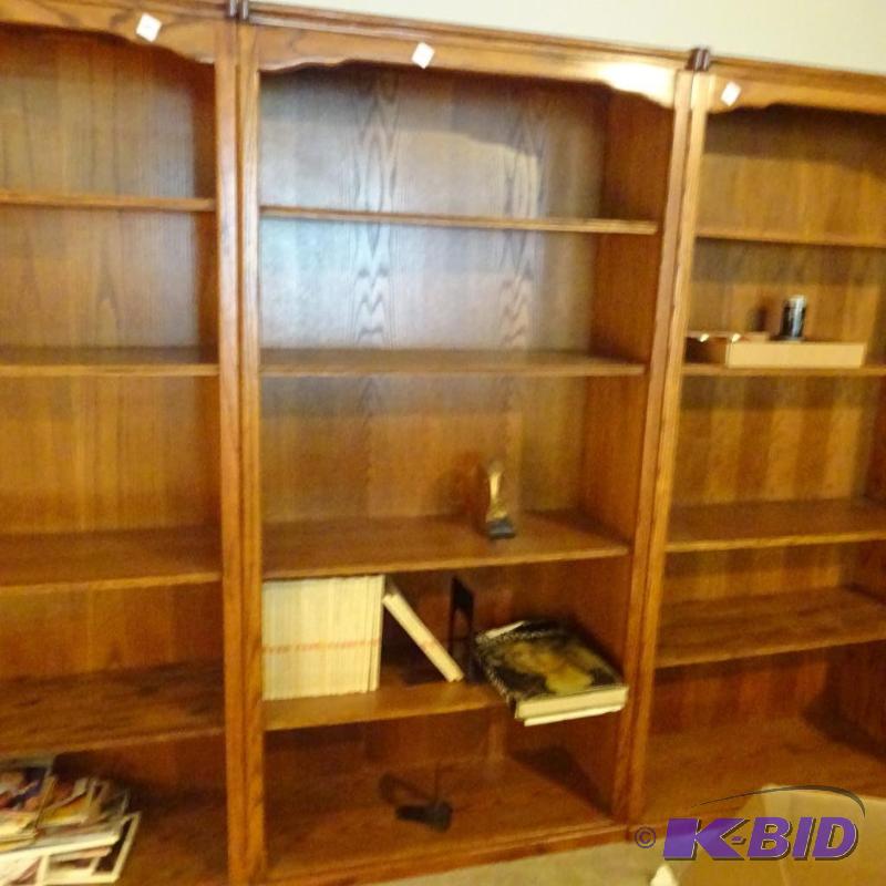 lot 68 image: Wood book case. 4 adjustable shelves. 36x13x7...