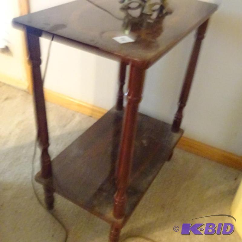 lot 84 image: vintage wood end table. 12x19x24...