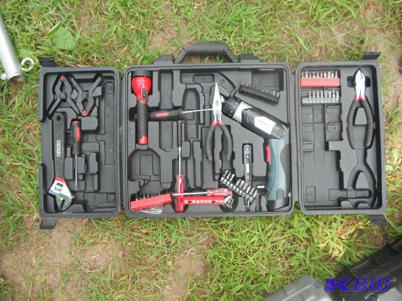 lot 118 image: Tool case filled with various tools including...