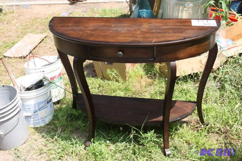 lot 151 image: Wooden table with 1 drawer 16&quotx42&quotx...