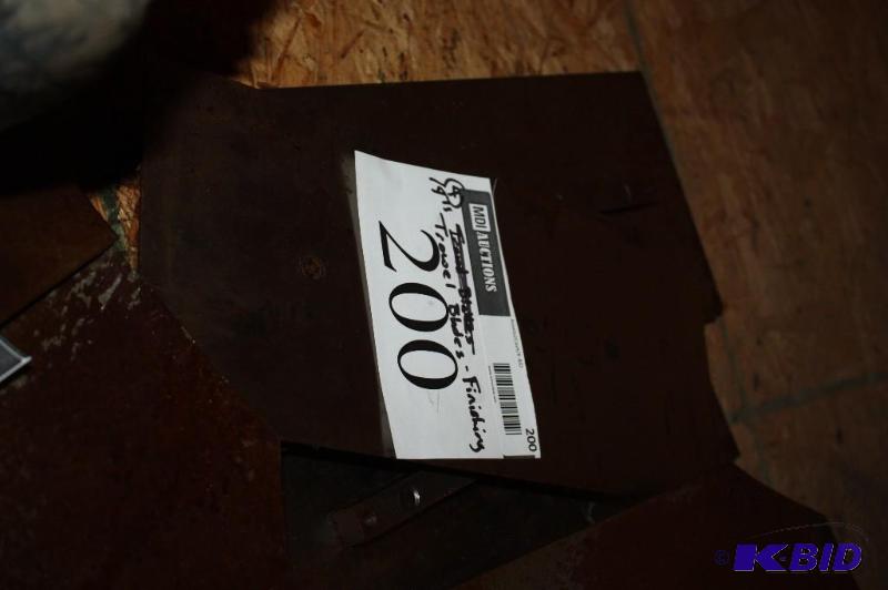 lot 200 image: Lot of (4) Finishing Trowel Blades - 14"...