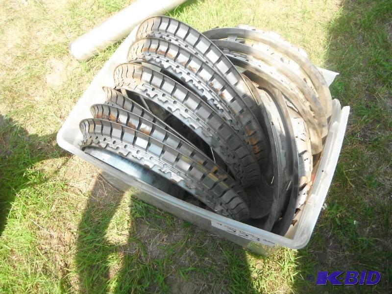 lot 223 image: 98 Chevy Dually rally wheel package ...
