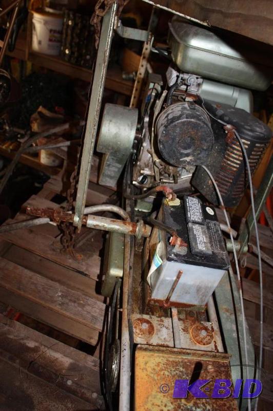 lot 249 image: Double 48 Whitman power trowel electric start...