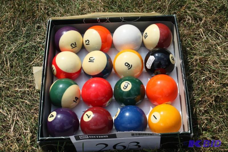 lot 263 image: Box of billiard balls...