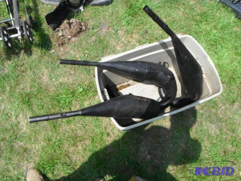 lot 88 image: Exhaust for Skidoo Mach 2 975-1000...
