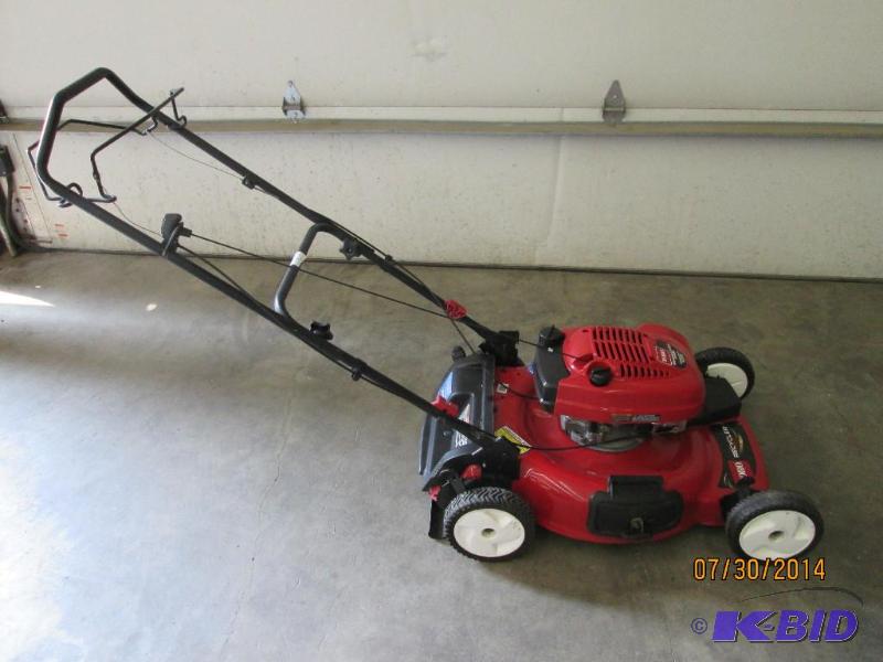 Toro Poersonal Pace 21&quot Mower, Runs &amp...