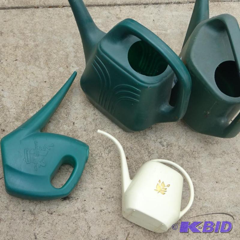 lot 136 image: 4 Watering Cans...