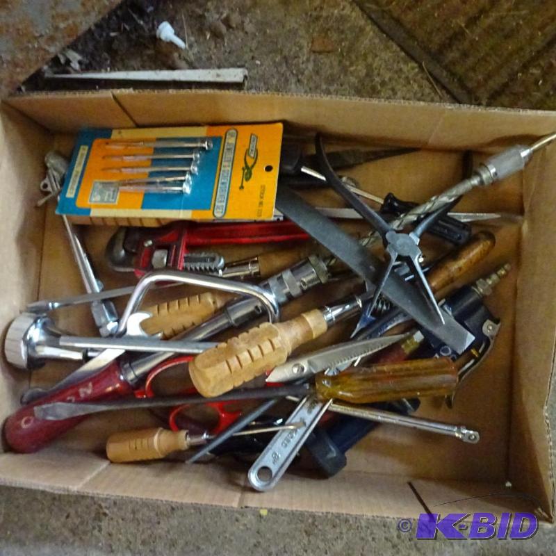 lot 205 image: Box of Misc. hand Tools...
