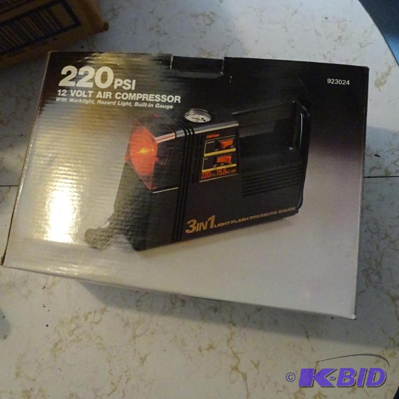 lot 254 image: 220 PSI 12 Volt Air Compresor...