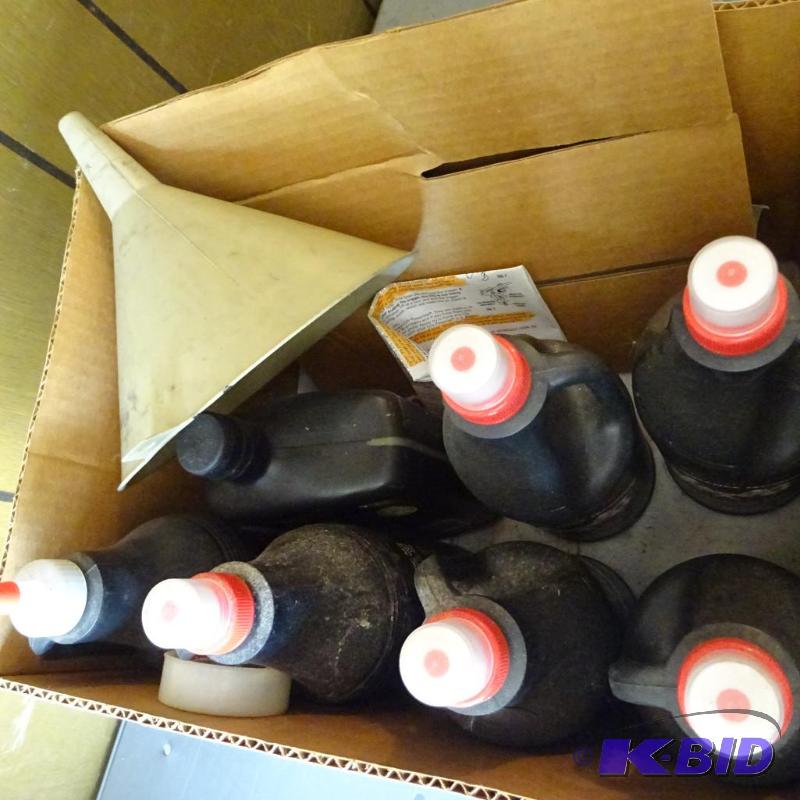 lot 50 image: 6 qts of STN 2 racing lubricant....